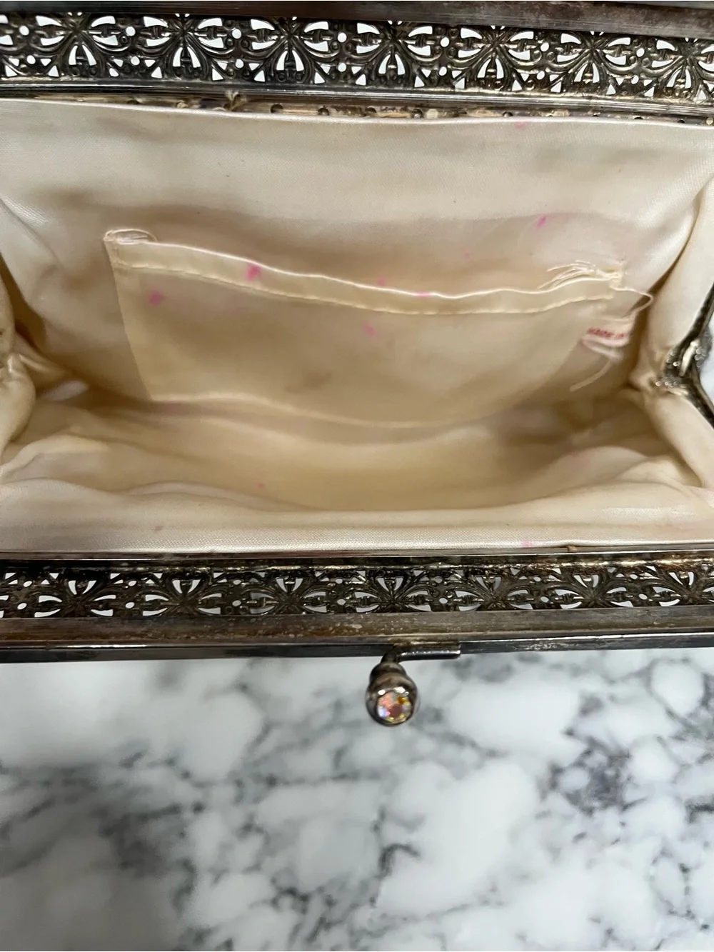 Vintage silver beaded evening clutch ornate filigree metal kissing lock clasp